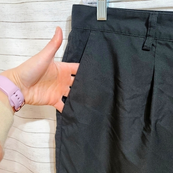 ADIDAS CLIMATE GOLF BLACK SHORTS, SZ 40 - Picture 4 of 12